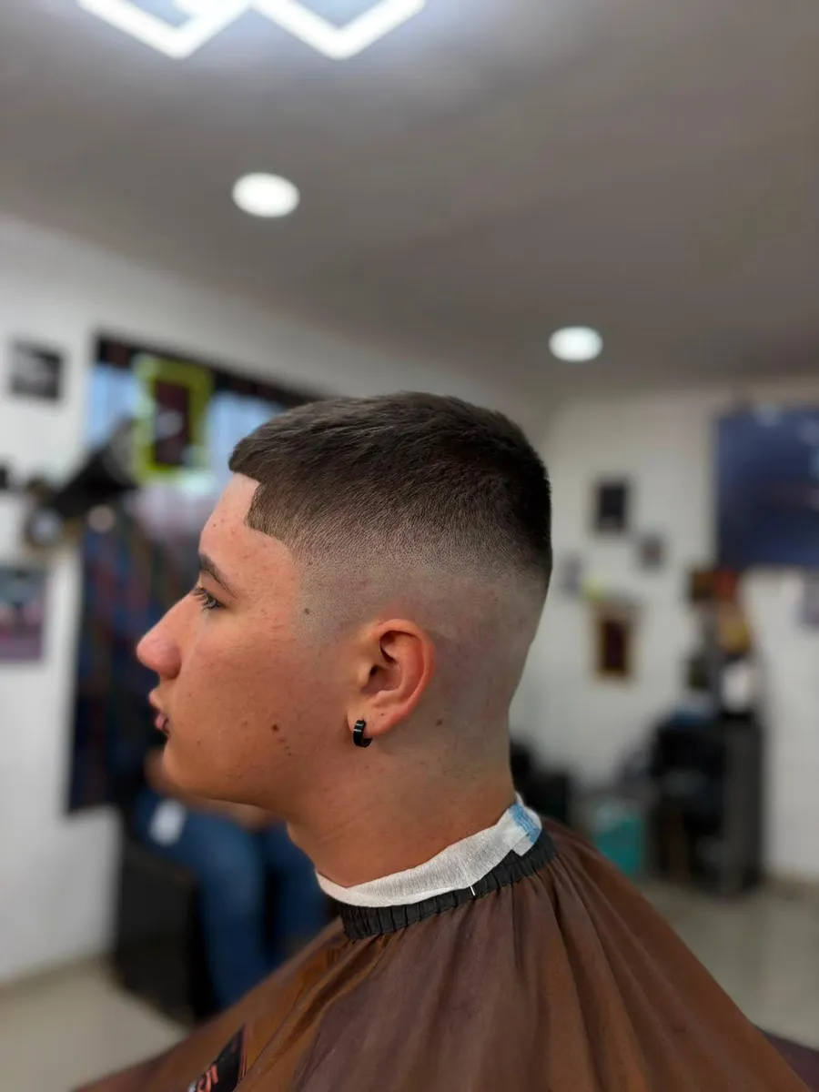 Fade corto en 5.55 Barbershop